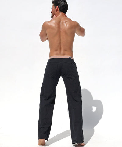 RUFSKIN® Sportswear GRAVITAS BLACK