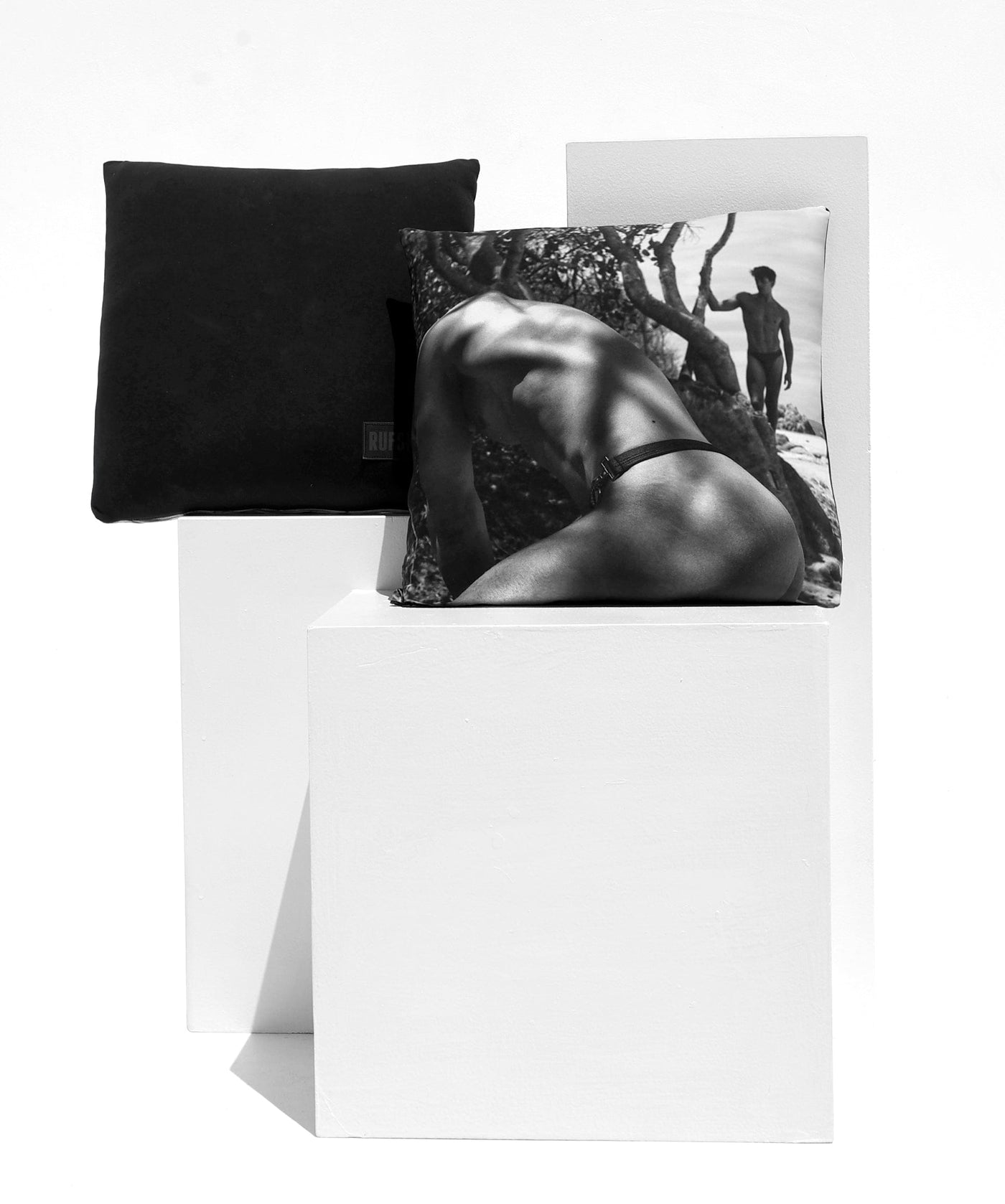 RUFSKIN® ACCESSORIES VOYEUR